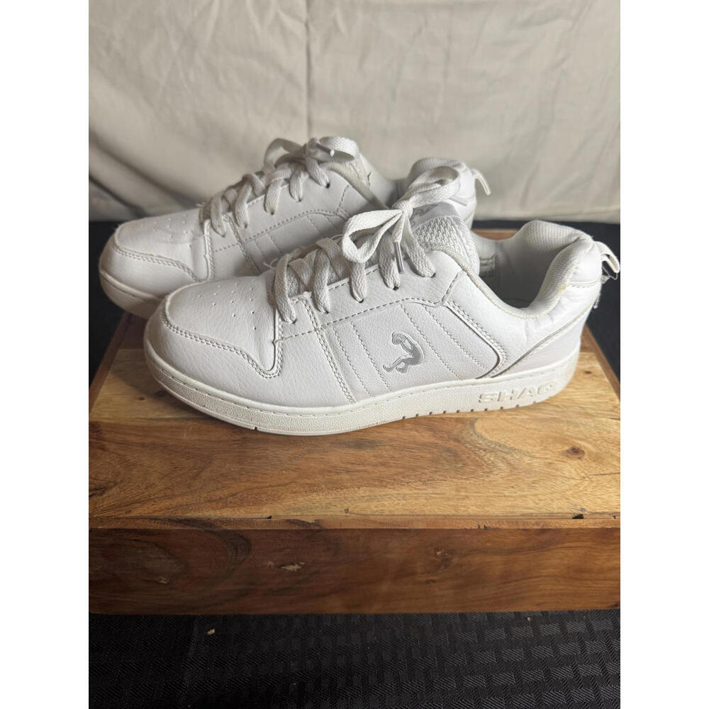 Fresh White Shaq Sneakers - Perfect for Fall Sports Boys Size 5 - Picture 3 of 7